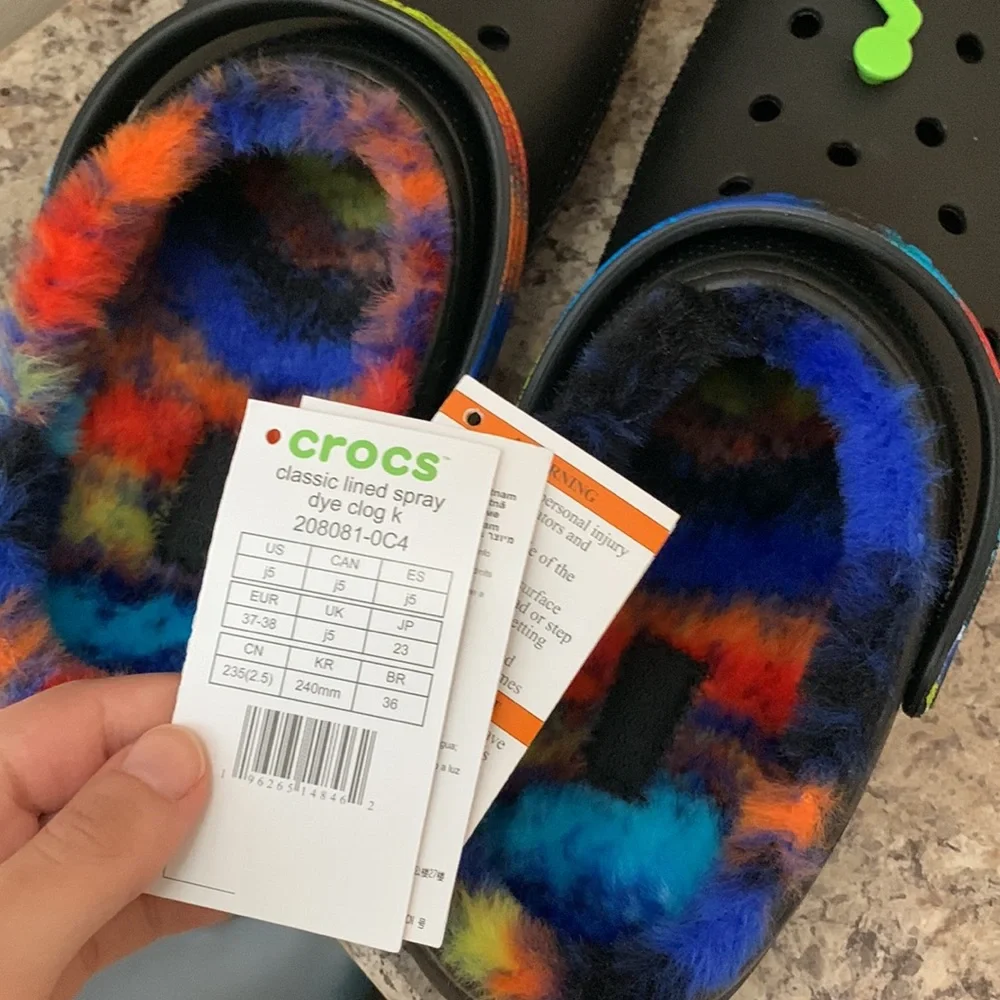 Black Fur-Lined Crocs